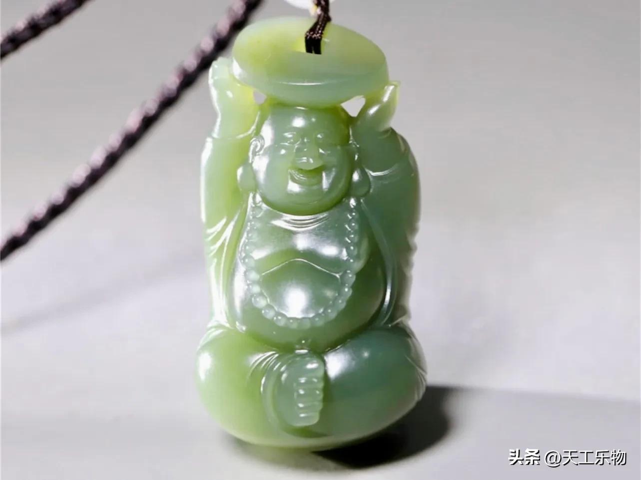 俄碧“上善若水”！如何分清沙枣青、河磨玉、且末蓝、碧玉粉青？