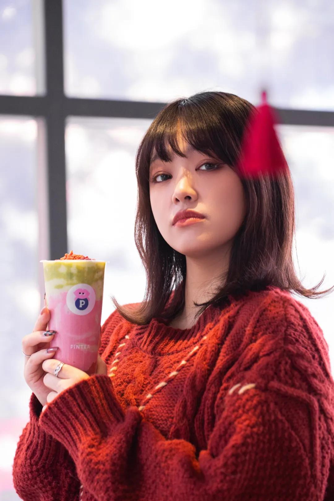 锦鲤茶是什么样子的,满杯锦鲤茶是什么茶