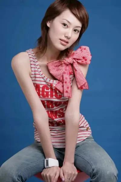 王冠惊艳迷人照片,王冠唯美图片