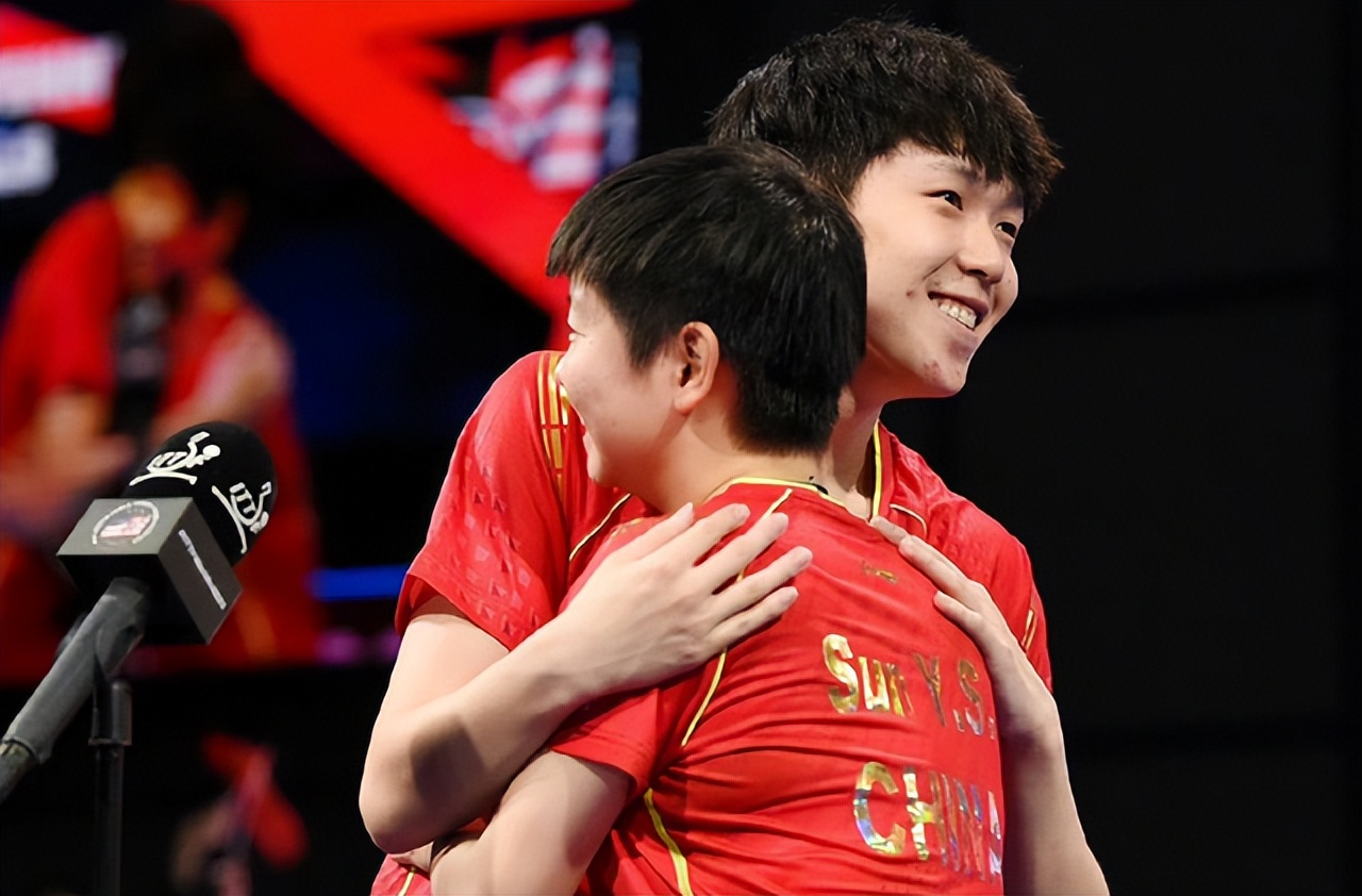 孙颖莎教练邱贻可评价孙颖莎,邱贻可孙颖莎初次见面