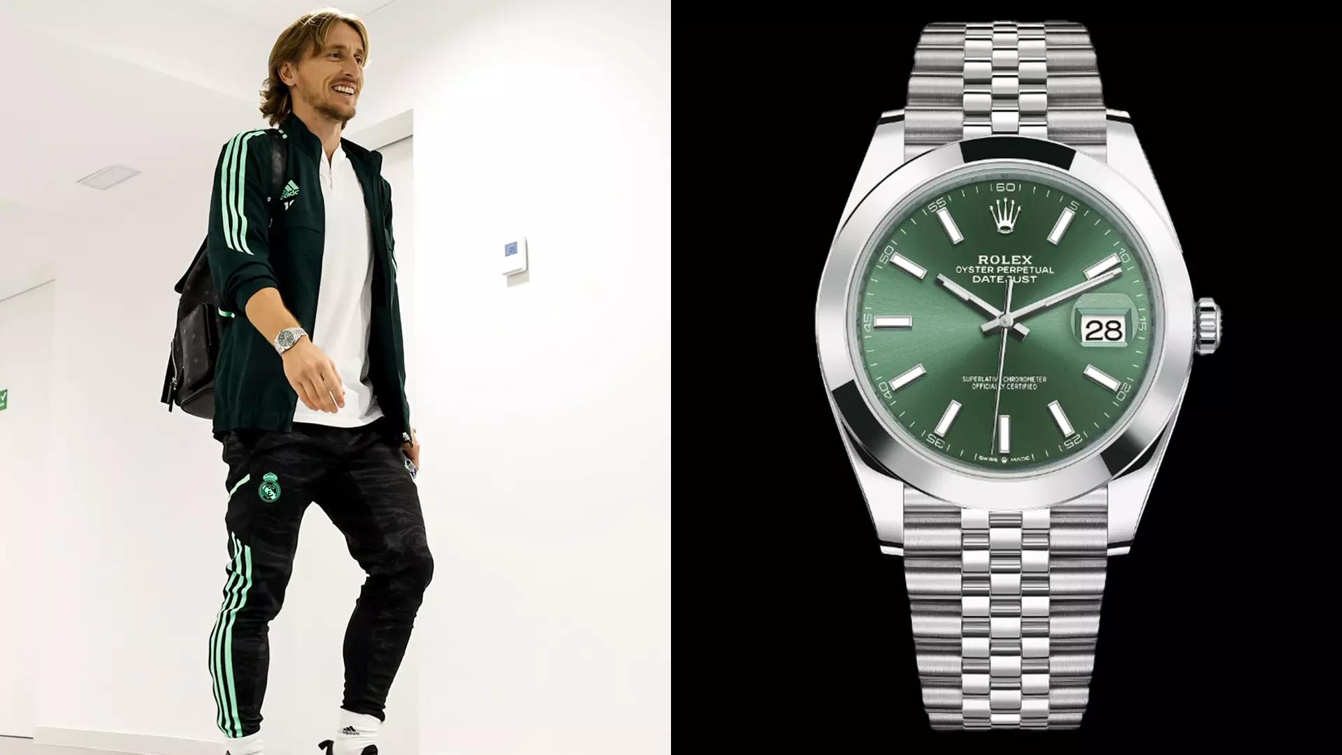 足球世界杯球员装备有哪些,欧洲杯各国当家球星都戴了什么表