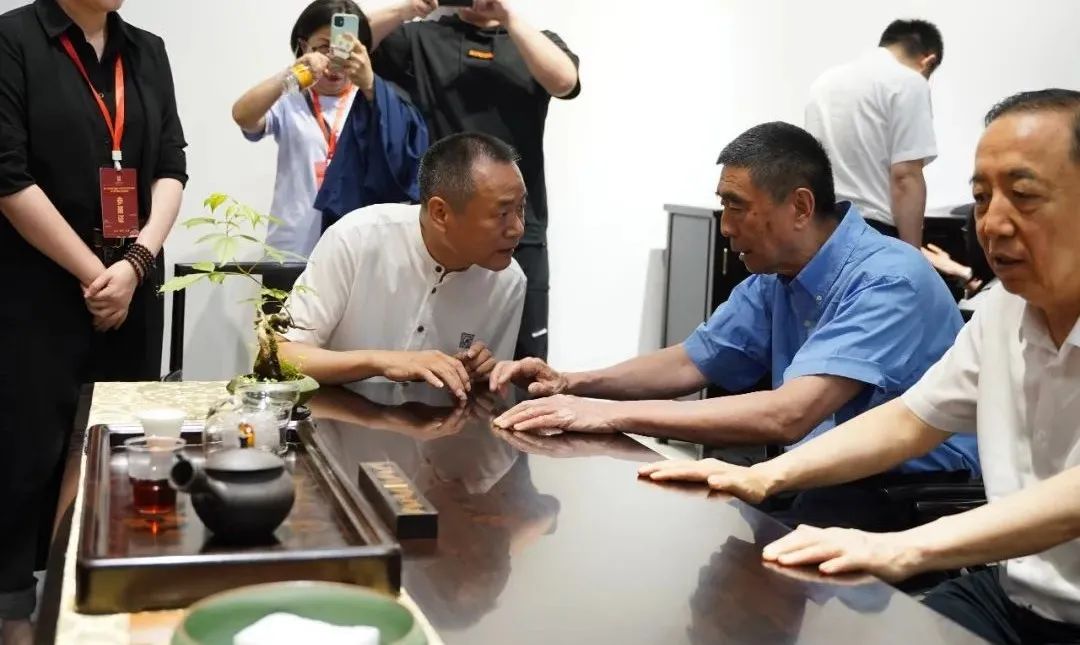 荣鼎轩红木家具公司,东阳荣鼎轩红木家具