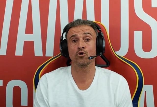 恩里克卸任西班牙主帅,恩里克说梅西不夺冠