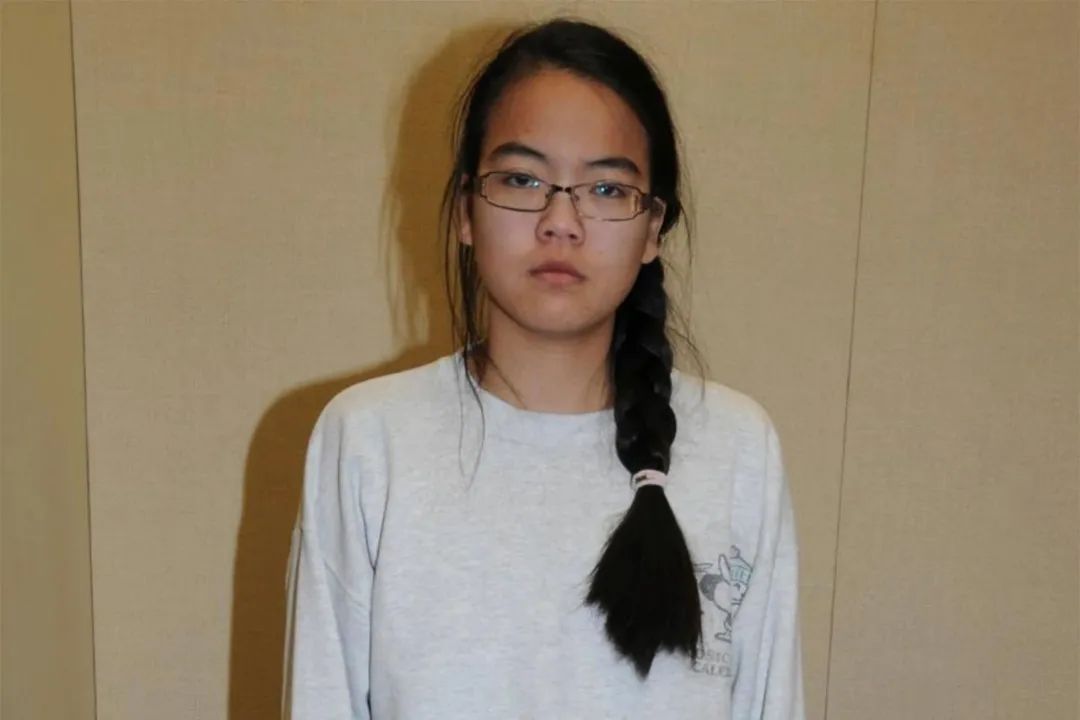 加拿大女儿雇凶杀父母案,加拿大女儿雇凶