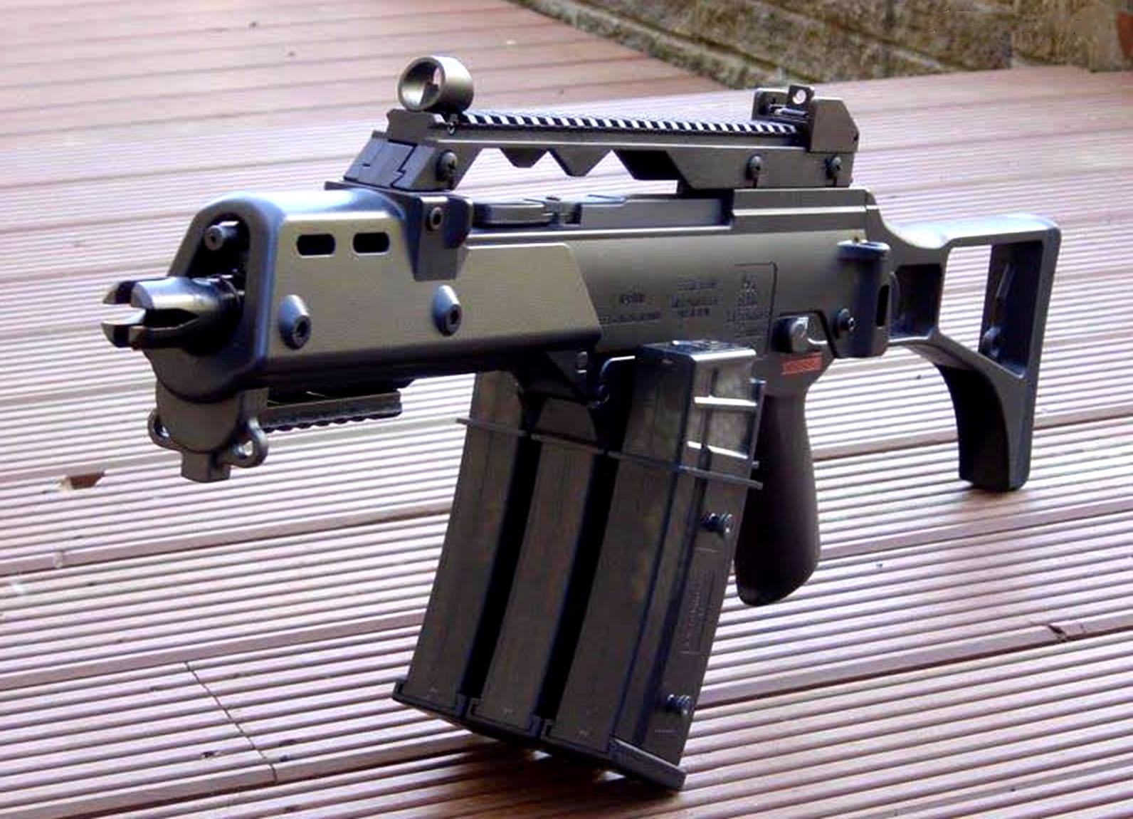 “北极狐”雇佣兵的20种轻*器武**，都是世界最顶尖的枪支