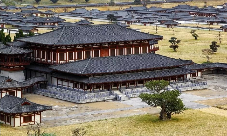 唐宋都城布局为题的历史短文,唐宋都城制度演变