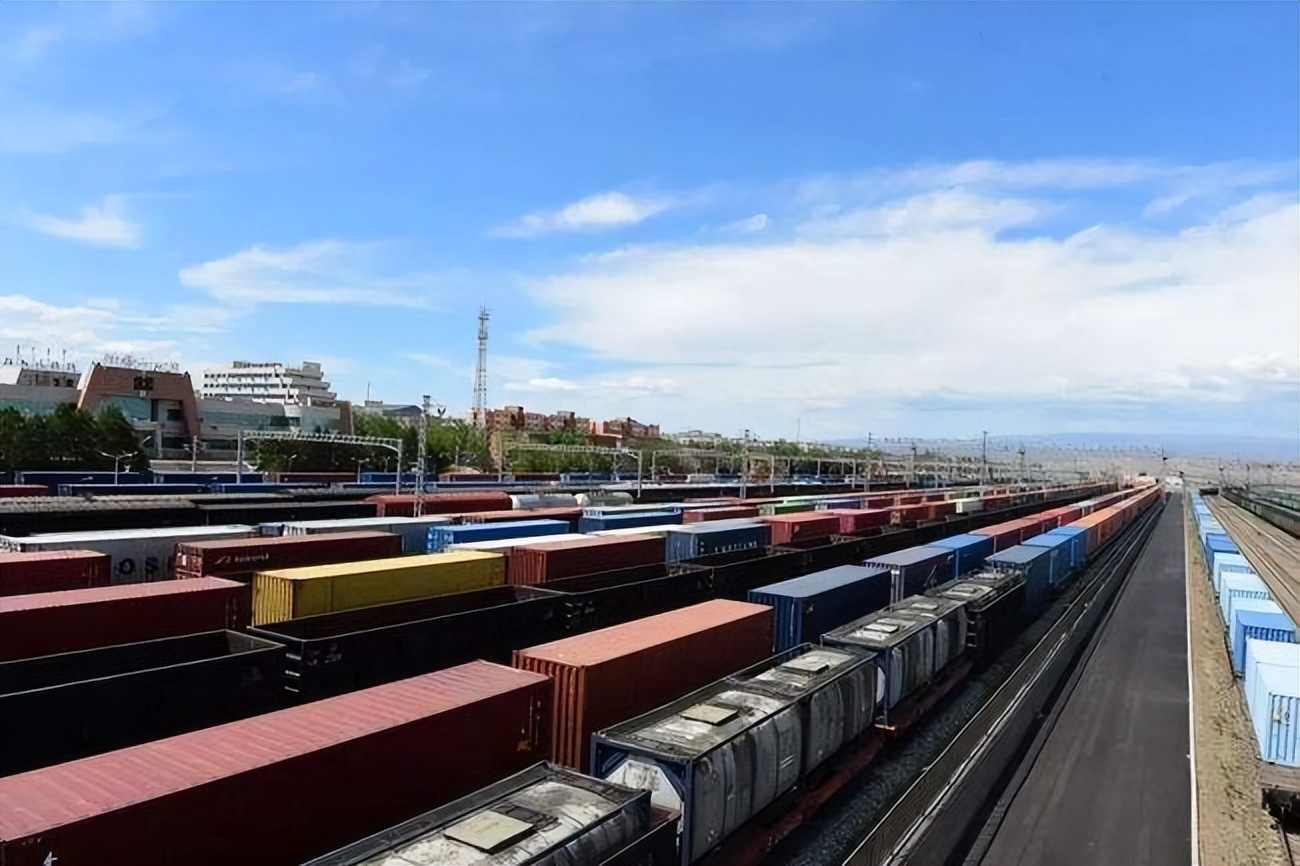 *疆新**为什么不包邮？看完*疆新**有多大就清楚了