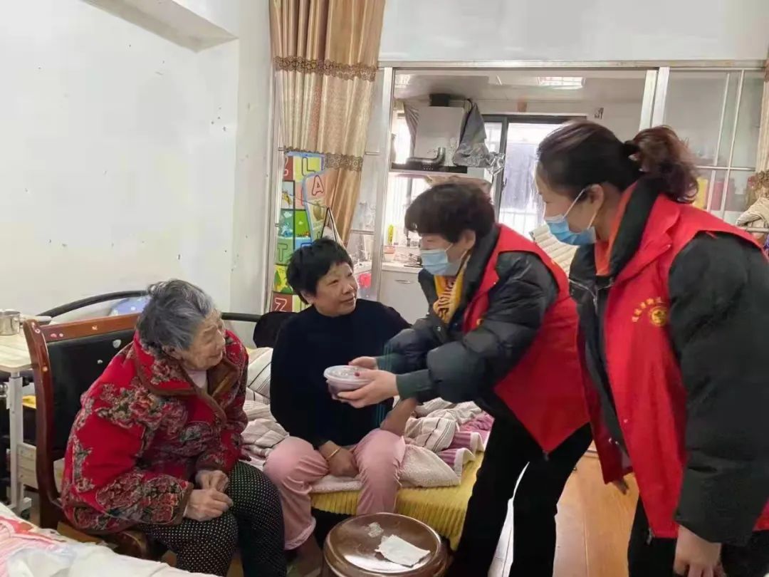 为了万家灯火，他们坚守一道道关口