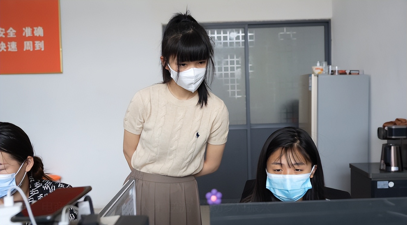 非凡十年脱贫攻坚,2013年曹县电商发展