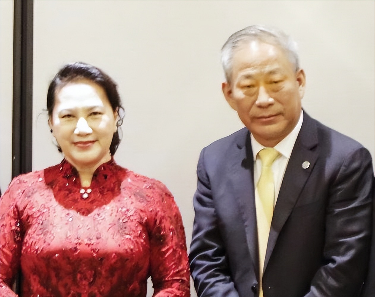 江苏首富严介和现状,江苏省首富严介和