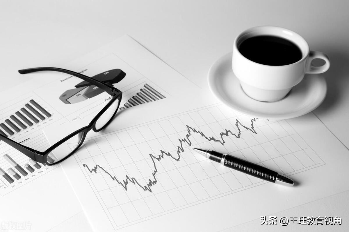 财务管理专业和计算机专业哪个好,专科财务管理专业介绍及就业方向