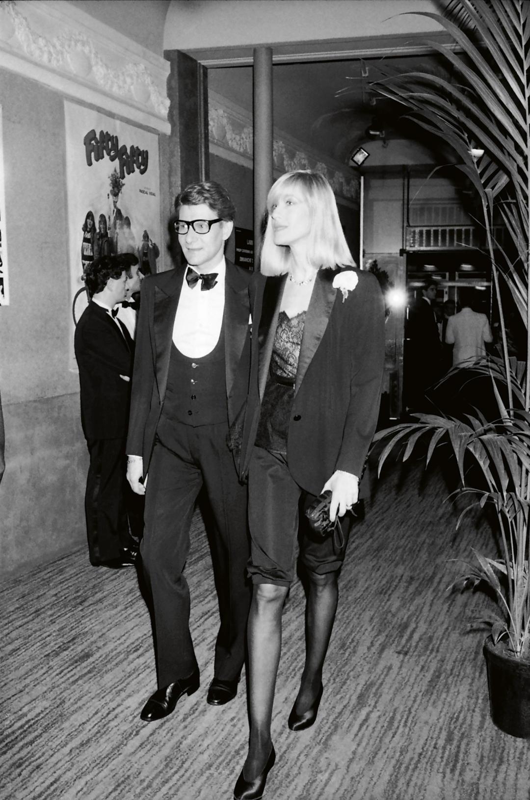 她让YSL“一见钟情”,相伴30年,结婚新郎却不是他