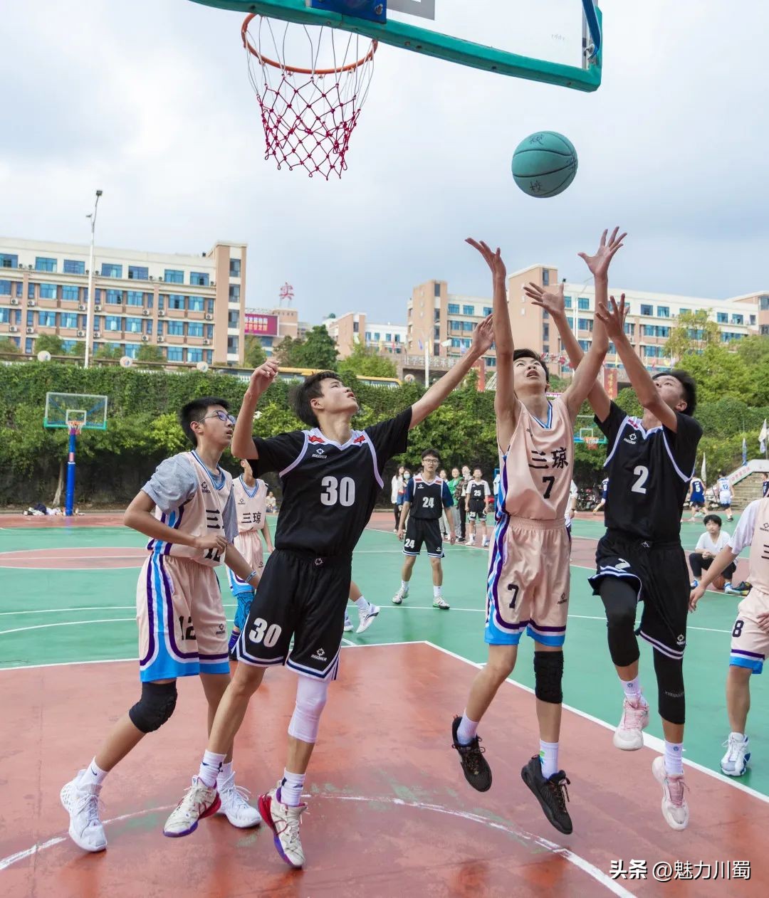 绵中实验2024运动会,绵中2022年春季运动会