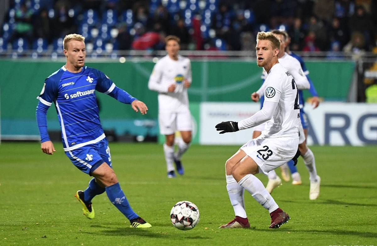 日乙联赛金泽vs熊本深红,日职乙雷法山口vs熊本深红