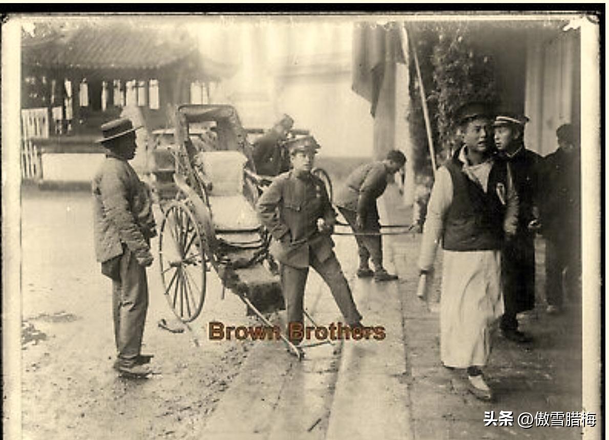 日军日记:男人饿倒在地,为了救他,我将他妻子的乳房割给他吃!