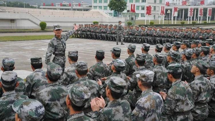 军营歌曲教学,军营训练歌曲大全