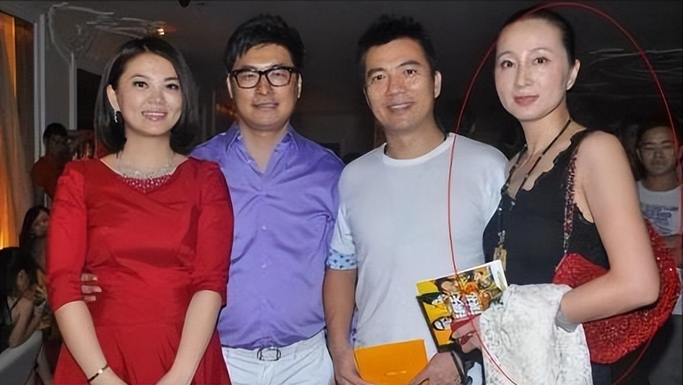 黄健翔主持人,央视主持人黄健翔现在在干嘛