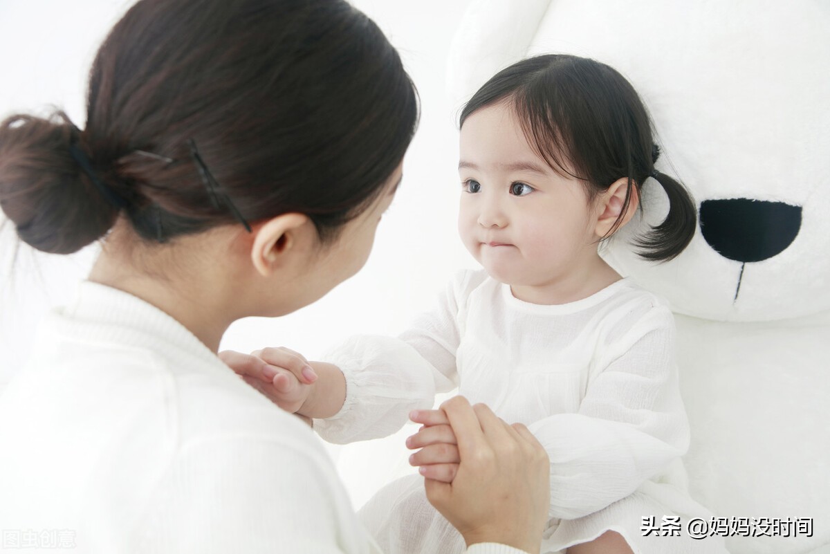 宝宝总是用力发出尖叫的声音,宝宝尖叫期一直叫怎么办