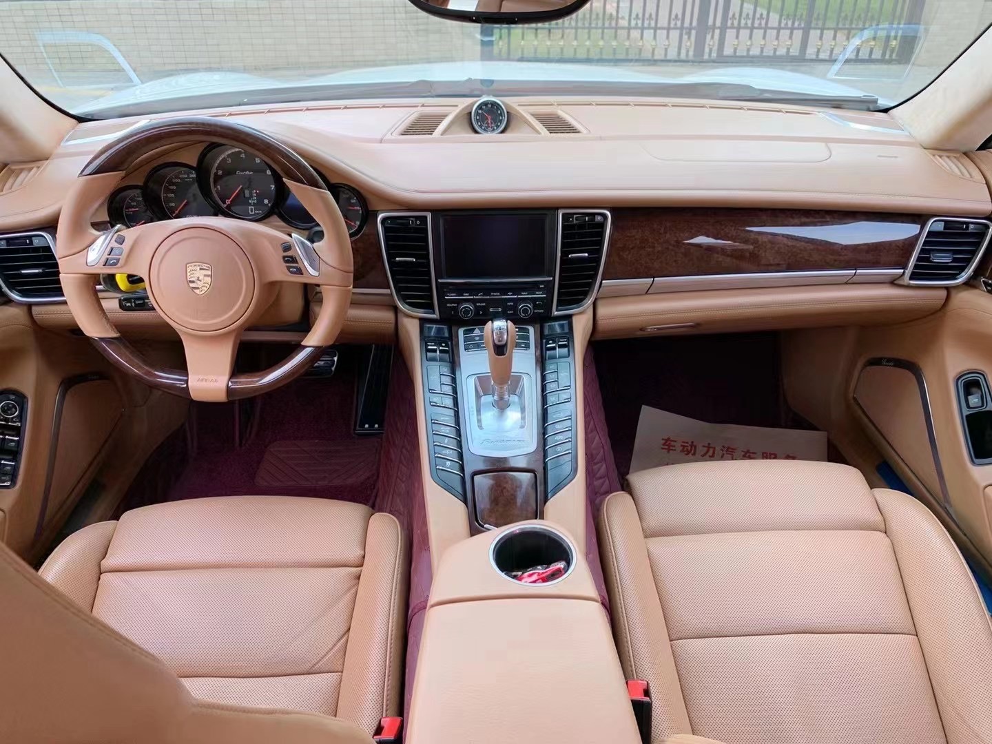 男子卖帕拉梅拉,男子花10万买了一辆保时捷