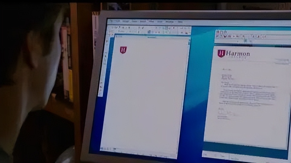 没考上大学?就自己办一个!男生自创“野鸡大学”,揭开爬藤陷阱
