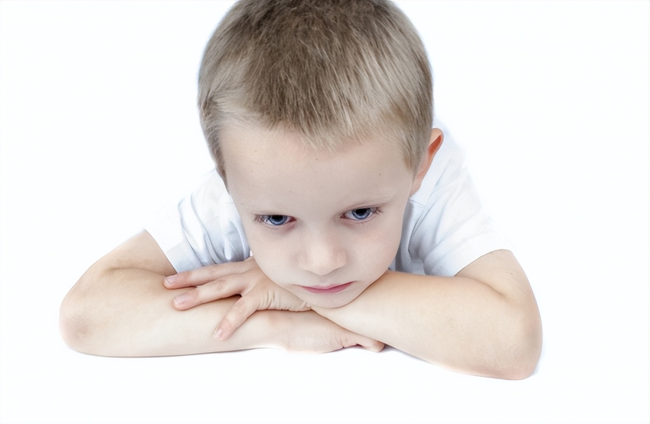 央视曝光后,还应该给孩子买儿童手表吗?这些猫腻你一定要知道