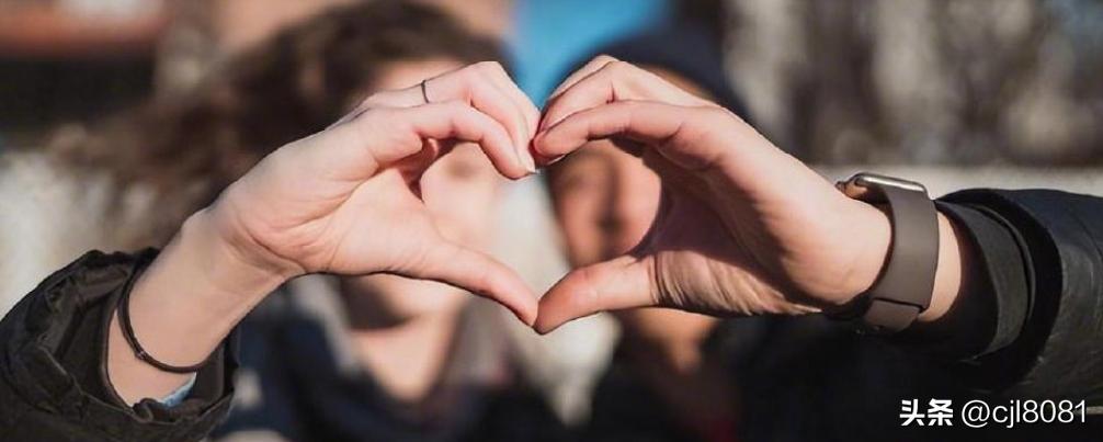 单身的年轻人七夕怎么过呢？搞钱的年轻人：出租自己、一周赚14万