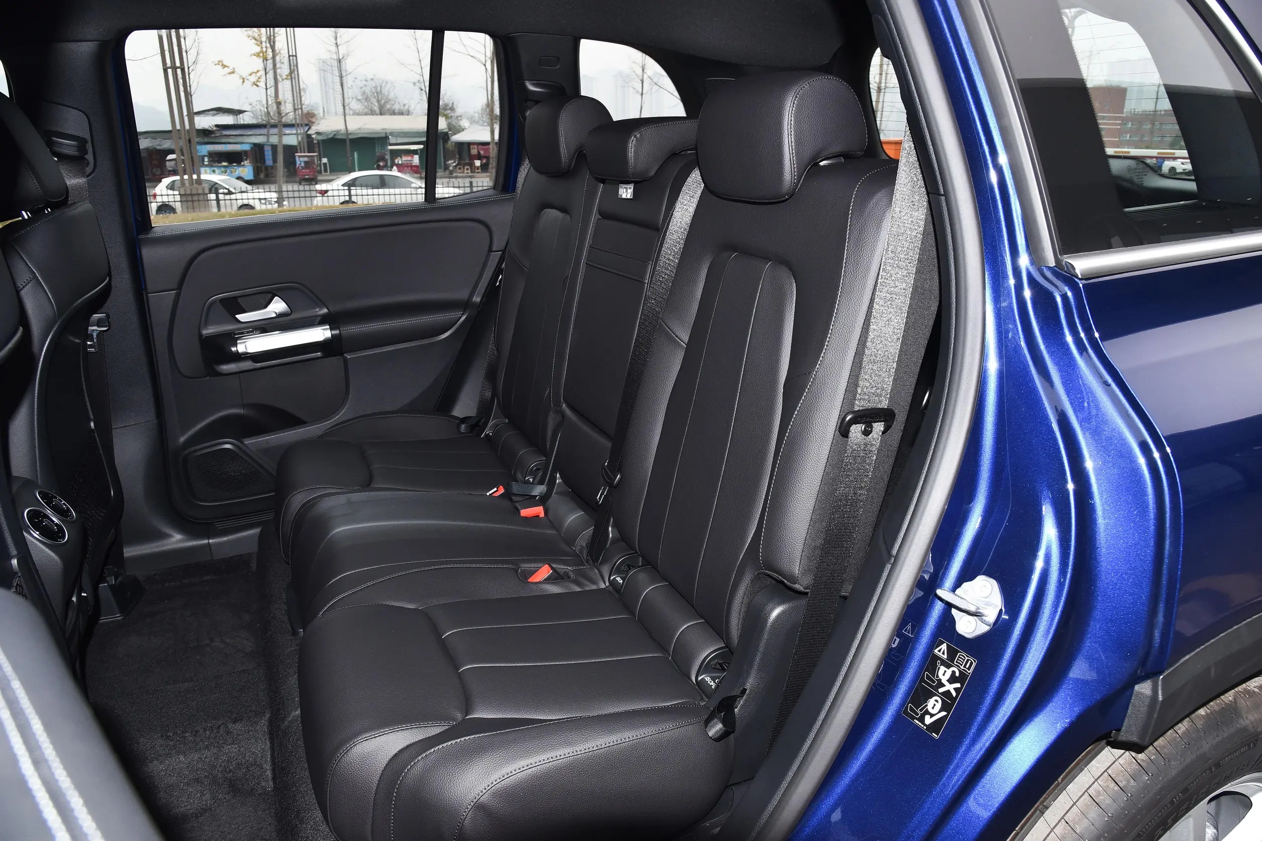 手握10万想买suv这4款性价比最高,热度高优惠大这5款家用suv值得买