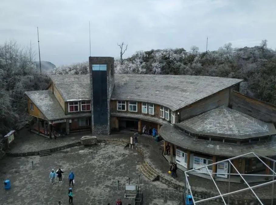 歌手李娜出家后的生活,歌手李娜出家后近况