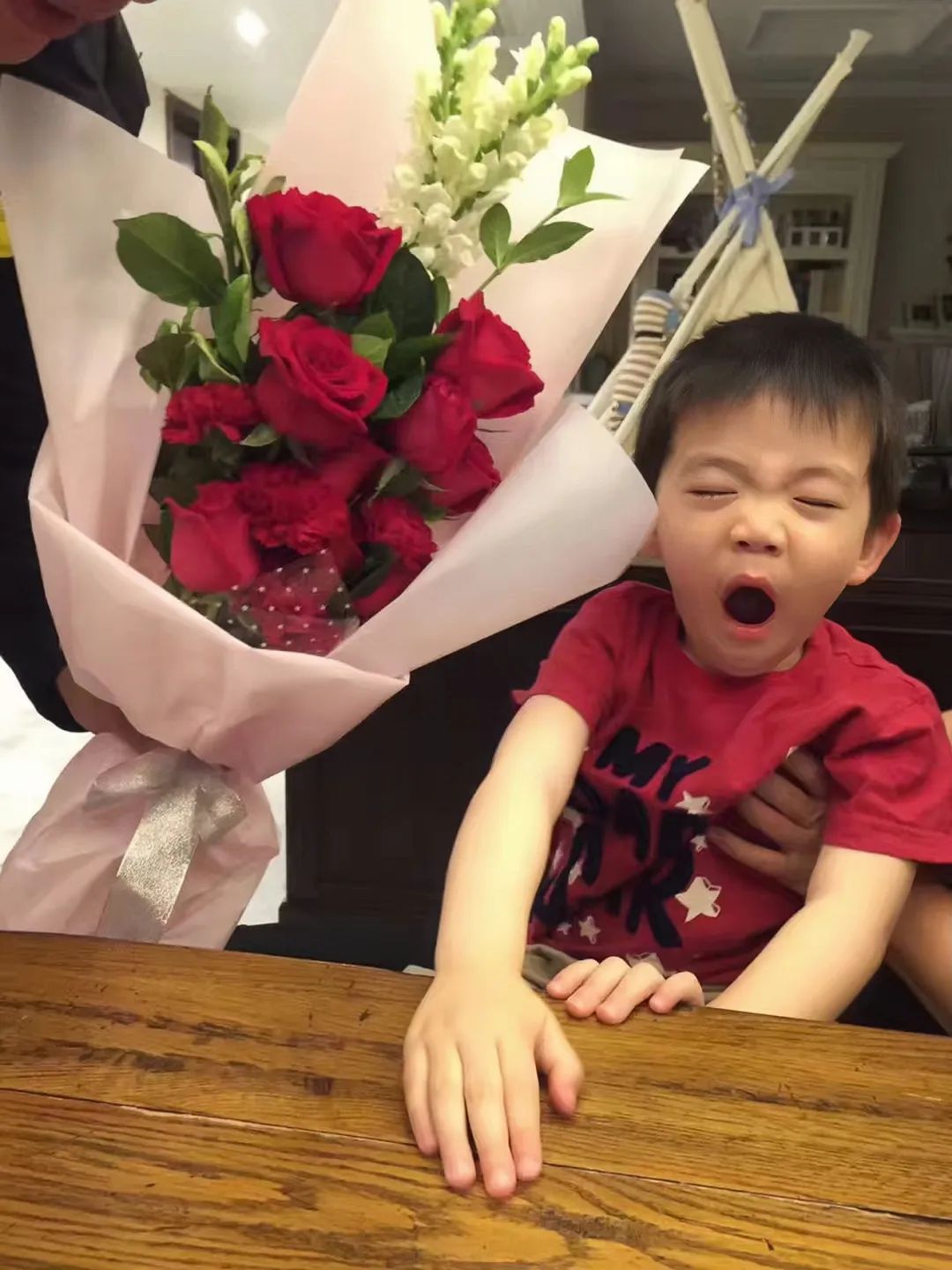 文怡姐的“0”体验感母亲节……我怎么觉得跟她自己脱不了干系呢~