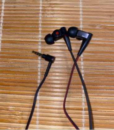 运动耳机哪种戴着最舒服又抗噪音,比较适合日常用的有线耳机