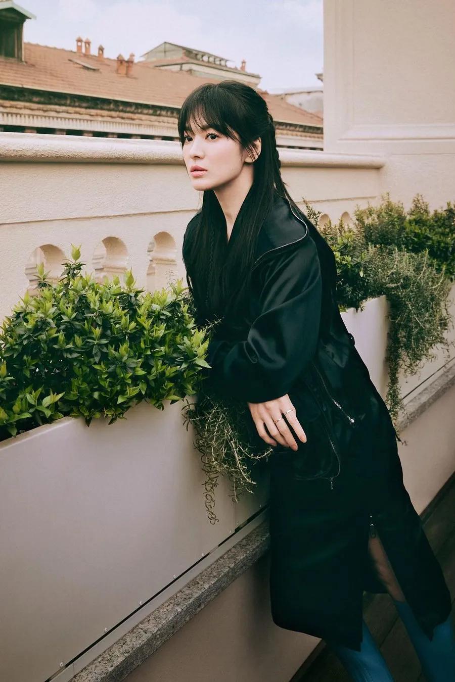 宋慧乔短发走秀穿搭,宋慧乔秋冬通勤风穿搭