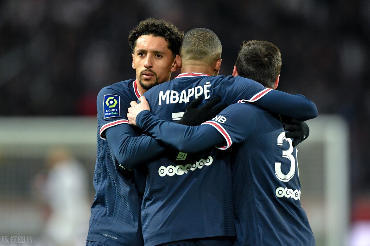 cies球员,2022法甲联赛大巴黎姆巴佩和梅西