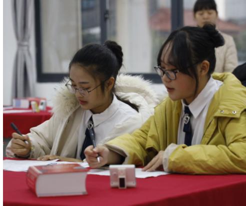 北大教授称上职高没出息完整视频,读职高到底有没有出路