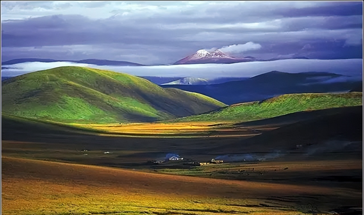 到达世界最美之城理塘,日光之城理塘