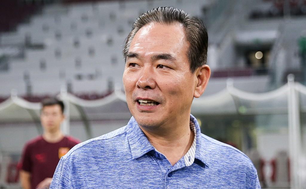 让人看笑话？足协前5任掌舵手，无1人是专业人士！球迷已没信心