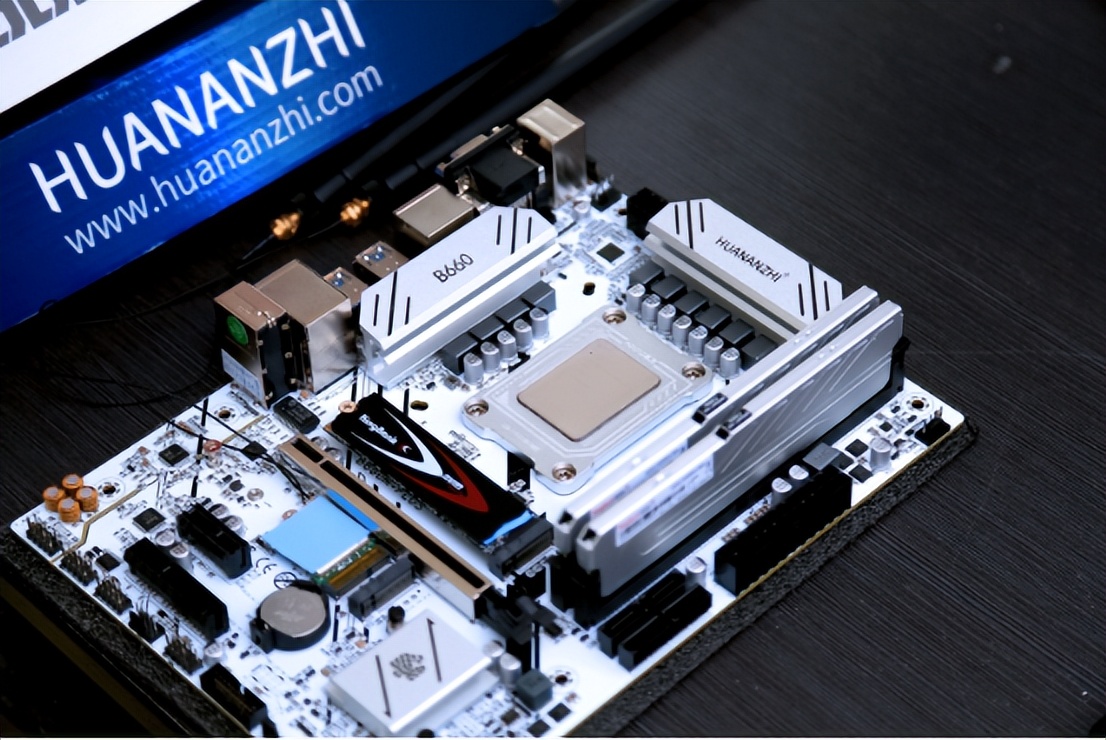 b660plus娴嬭瘎,b660plus璇勬祴