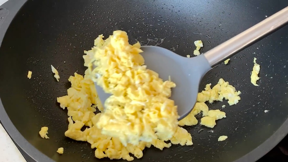 鸡蛋饼的各种做法轻松get营养早餐,不用平底锅做鸡蛋早餐100种方法