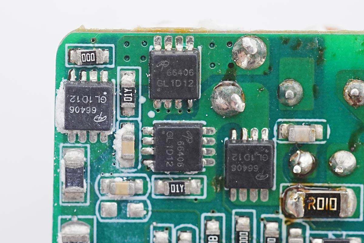 倍思氮化镓120w充电器拆解,倍思65w氮化镓红色版充电器拆解