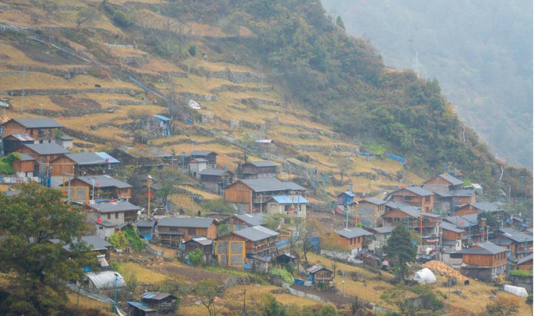 7月24日|浓浓援藏情，沪藏一家亲珠穆朗玛峰、扎什伦布寺9日“上海-日喀则”援藏旅游包机活动