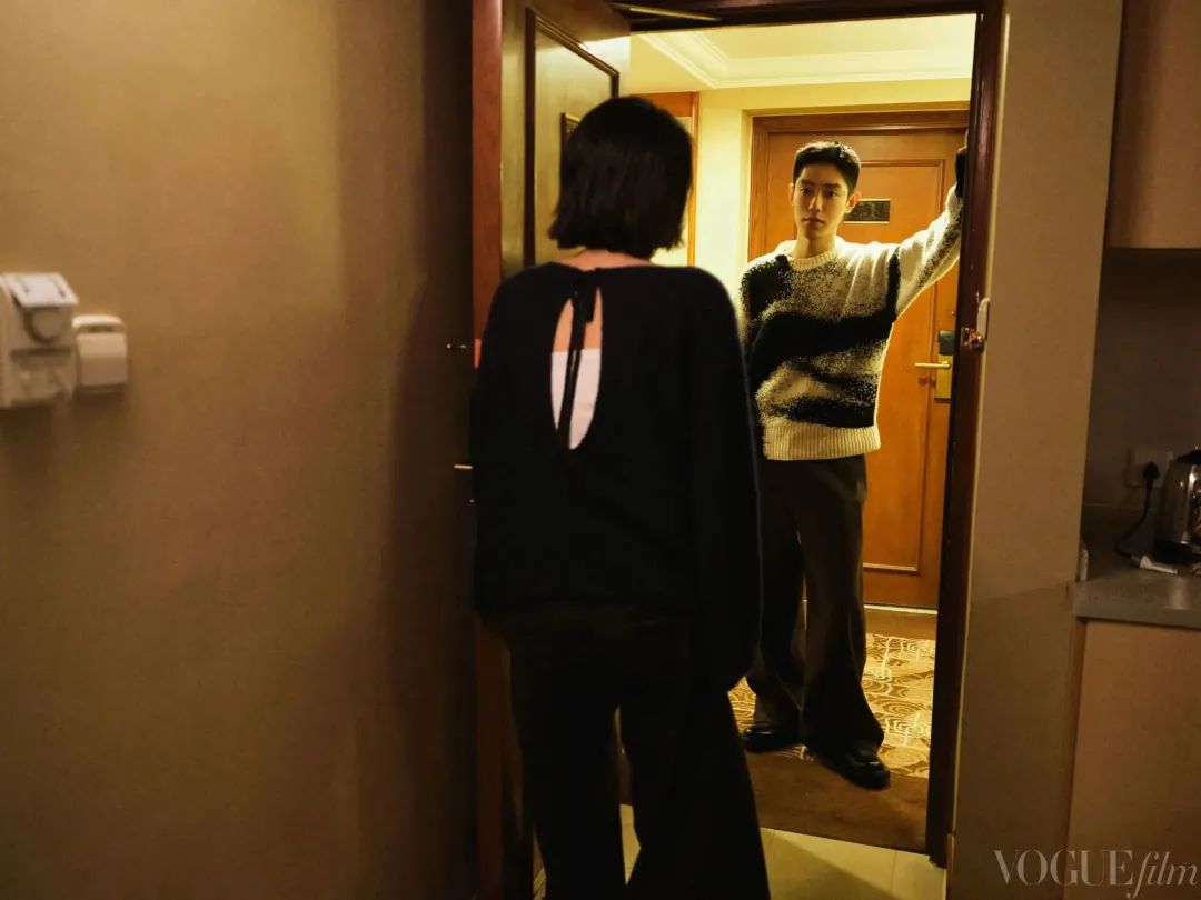 惠英红、马思纯主演《浅色黎明》:“好运”,“你也是”