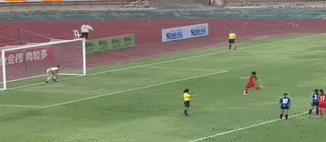 中国女足6:0开门红,现场直播中国女足足球比赛