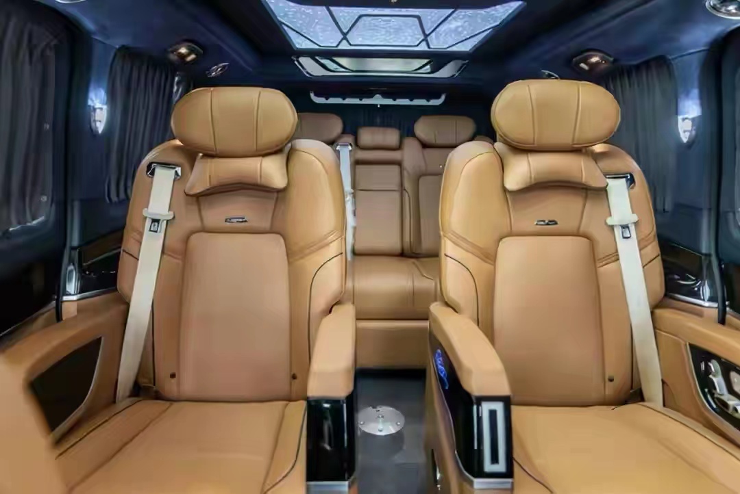 奔驰v260l梵兹慕评测,无锡奔驰v260l商务车mpv多少钱