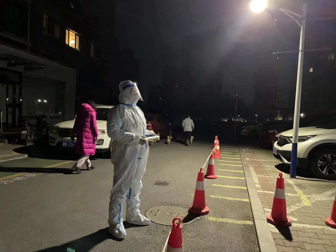 爱包头·作贡献｜疫情中的逆行者，致敬包钢实验二小全体志愿者