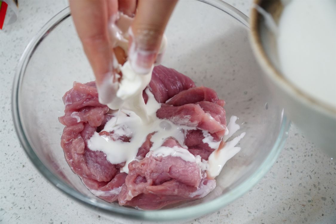 东北大哥教烧菜,东北大哥铁锅炖肉