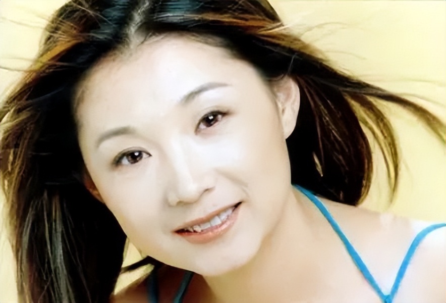 张译几几年结婚的,张译为何娶大6岁二婚妻子