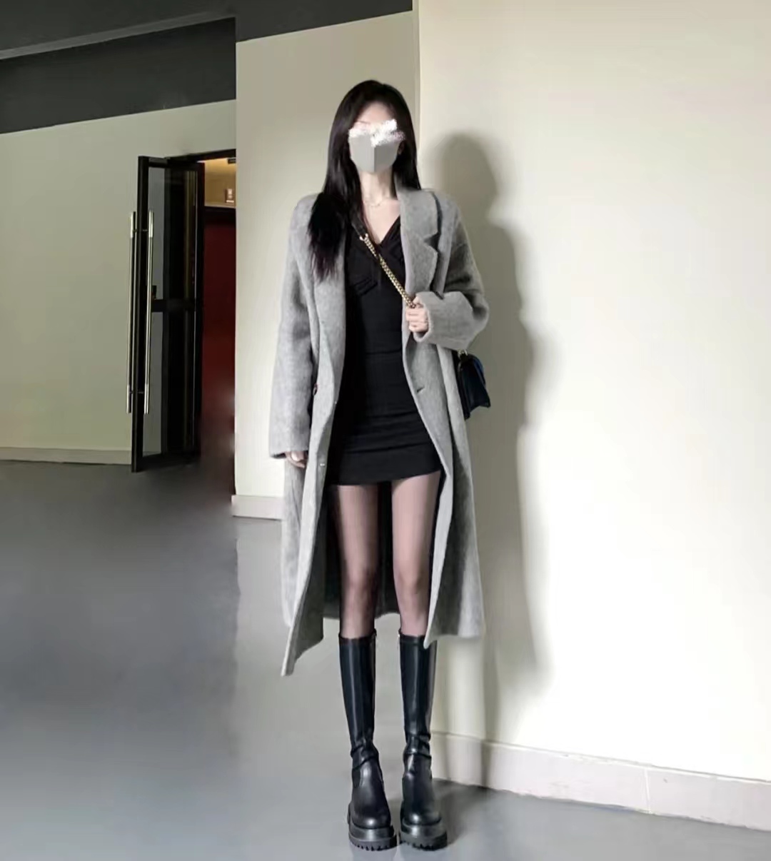 大衣搭长靴优雅阔太,大衣配长靴显矮