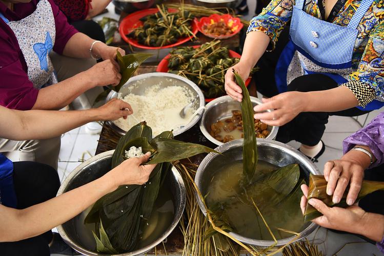 保存糯米粽子要放什么配料,保存粽子冰箱好还是冰柜好