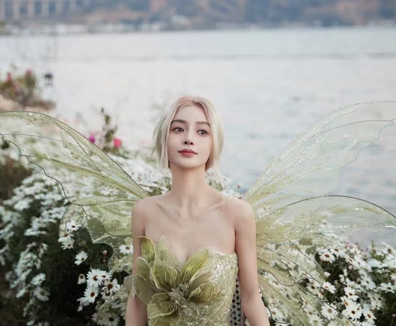 angelababy杨颖访谈,angelababy聚会合影回应