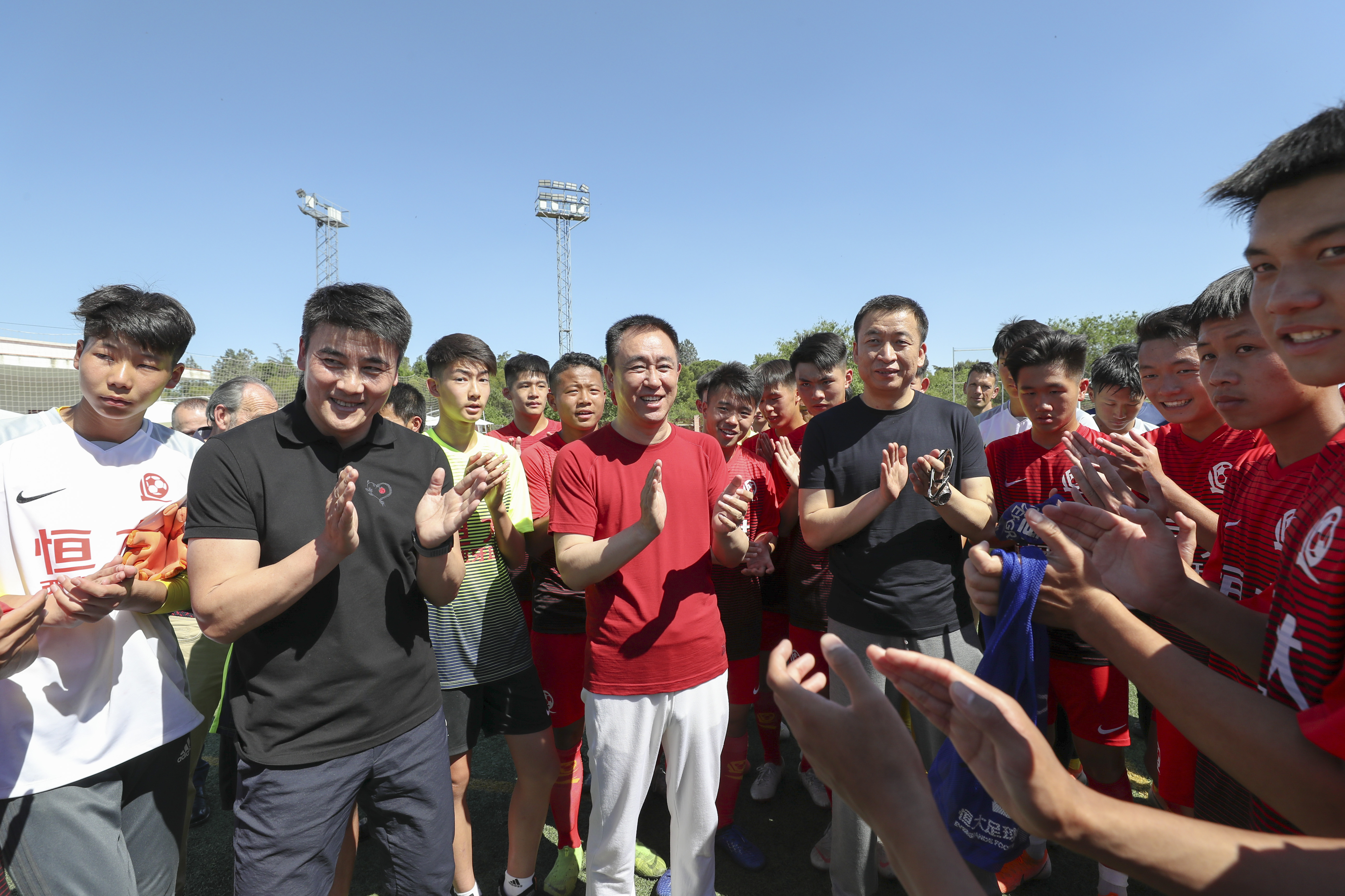 中国男足为什么输球还赚钱,中国男足已经投入多少钱了