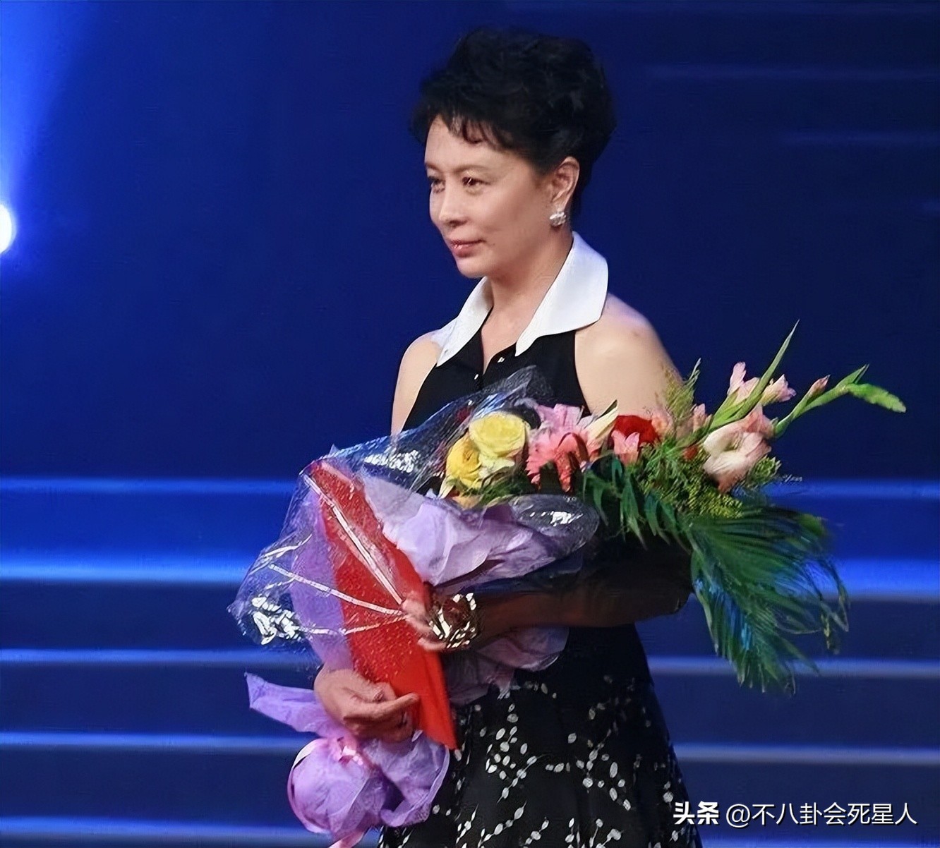 王茜主演的警察电视剧全部,王茜警察